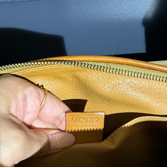 Celine cosmetic pouch - Picture 10 of 11